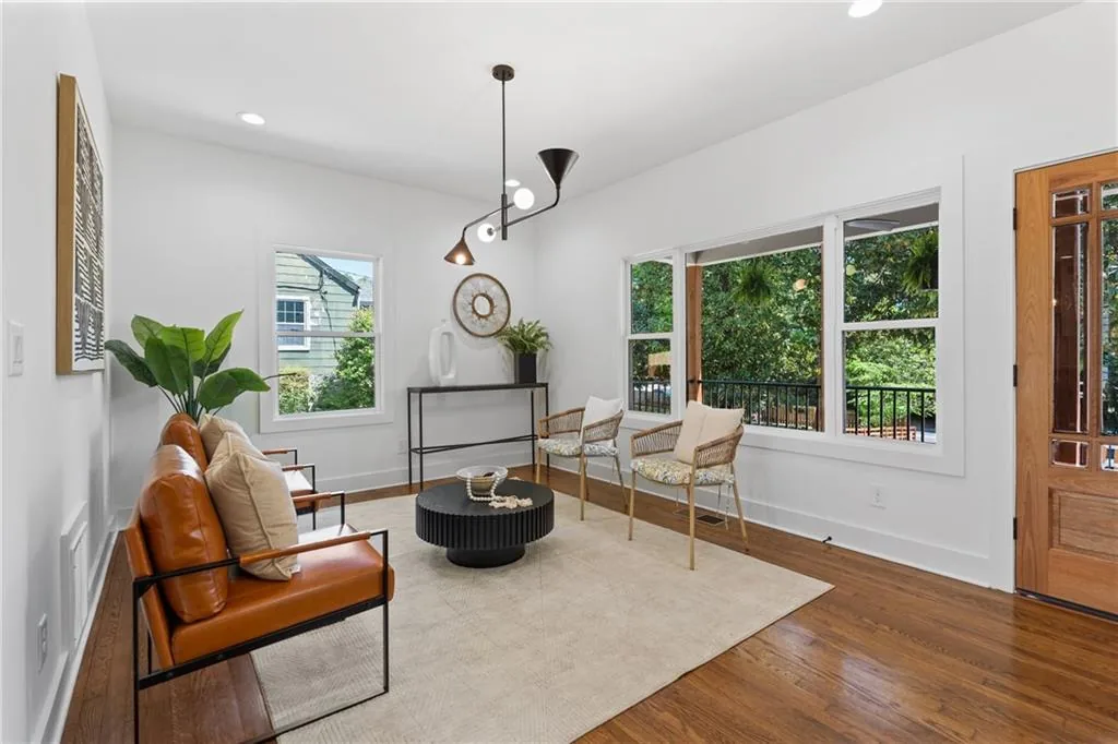 Sitting room