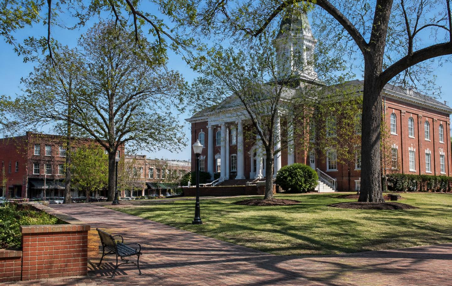 Historic courthouse square and park in downtown Cumming, Georgia